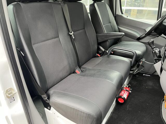 Mercedes-Benz 311 CDI Sprinter 2.2 366 DC Hiab 029T Laadkraan Trekhaak 2000 kg Airco Cruise controle 7-Persoons Open laadbak Pick-up Euro 6 Bakwagen P-up Tachograaf 1e eigenaar