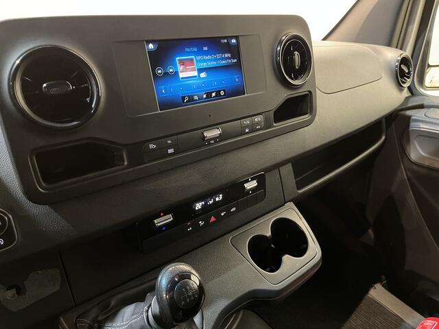 Mercedes-Benz 311 CDI Sprinter L2H2 RWD / Euro 6 / Servicebus / Bott inrichting / 220V / Airco / Oprijplaat / Compressor / CarPlay / Camera