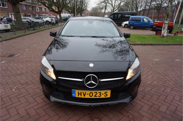 Mercedes-Benz A-KLASSE 160 CAMERA NAVIGATIE TELEFOON.....