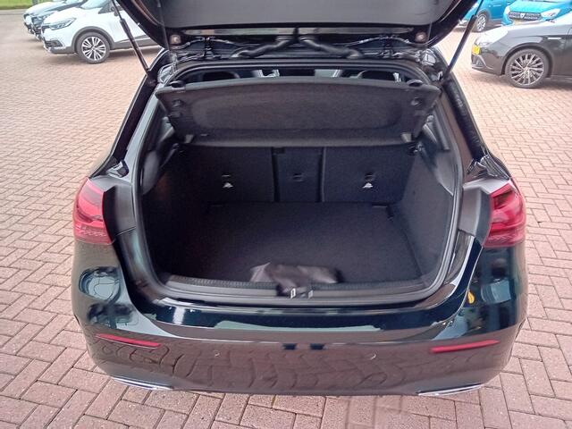Mercedes-Benz A-KLASSE 220 4MATIC AMG Line Automaat, Zeer mooie auto full options, Dealer onderhouden, Dealer garantie tot 17-05-25, BOVAG