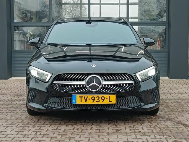 Mercedes-Benz A-KLASSE 200 Business Solution Plus Upgrade Wilde Screen, Navi, Stoelvew. LED/Xenon, Camera