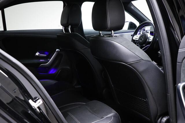 Mercedes-Benz A-KLASSE 250 e Premium Plus | SFEERVERLICHTING | DAB | APPLE | 18"
