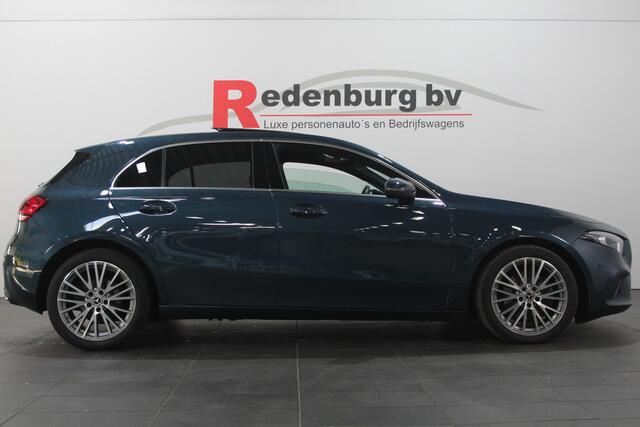 Mercedes-Benz A-KLASSE 200 Luxury Line - Pano / Carplay / Camera / Dodehoek