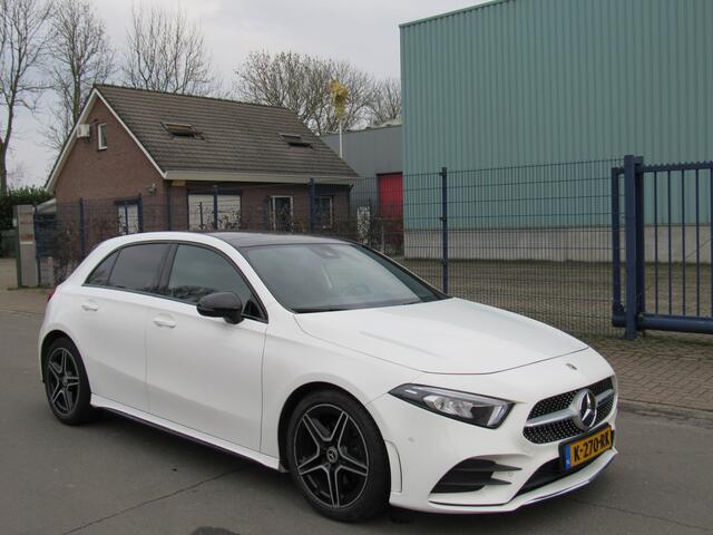 Mercedes-Benz A-KLASSE 180 d Premium Plus AMG Panoramadak