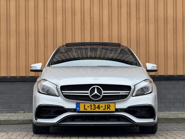 Mercedes-Benz A-KLASSE AMG 45 4MATIC | Cruise Control | Panoramadak | Achteruitrijcamera | Stoelverwarming | Parkeersensoren | Navigatie | Stop&Go |