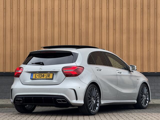 Mercedes-Benz A-KLASSE AMG 45 4MATIC | Cruise Control | Panoramadak | Achteruitrijcamera | Stoelverwarming | Parkeersensoren | Navigatie | Stop&Go |