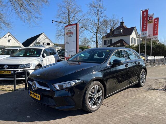 Mercedes-Benz A-KLASSE 180 SOLUTION LUXURY AUTOMAAT / NAVI / CRUISE CTR. / CAMERA