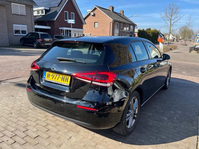 Mercedes-Benz A-KLASSE 180 SOLUTION LUXURY AUTOMAAT / NAVI / CRUISE CTR. / CAMERA