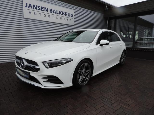 Mercedes-Benz A-KLASSE 180 Business Solution AMG Upgrade auto is nieuw zeer mooi