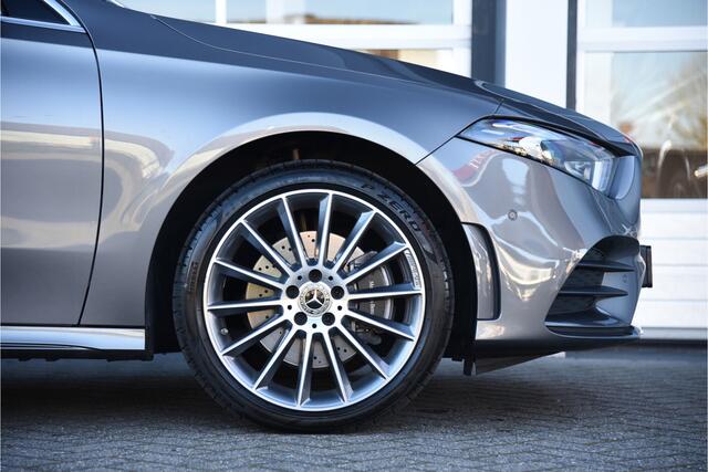 Mercedes-Benz A-KLASSE 250e AMG Line