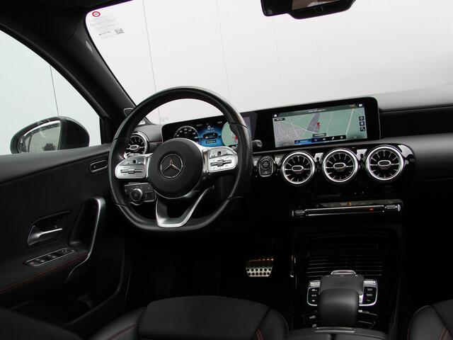 Mercedes-Benz A-KLASSE A35 AMG 306pk 4MATIC | Pano | Burmester