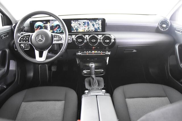 Mercedes-Benz A-KLASSE 180 Business Solution
