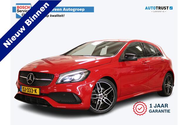 Mercedes-Benz A-KLASSE 160 Sport Edition AMG | Incl. 12 maanden garantie | Navigatie | Full LED | Parkeersensoren | Getint glas | Sportstoelen half leder | Zwarte sierlijsten | Dealer onderhouden | Nieuwstaat | Zwarte hemel | Camera |