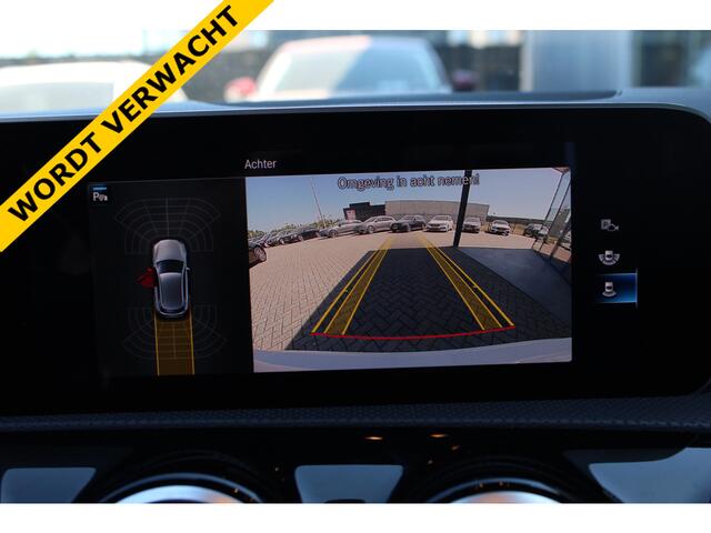 Mercedes-Benz A-KLASSE 180d AUT7 Launch Edition Premium Night LEDER WIDESCREEN CAMERA NAVI 18''