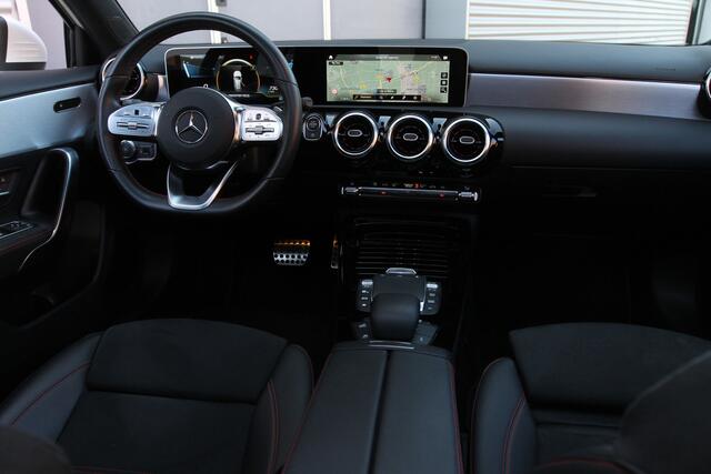 Mercedes-Benz A-KLASSE AMG 45 4MATIC+ I AUT. I 388 PK I CAMERA I PANO.DAK