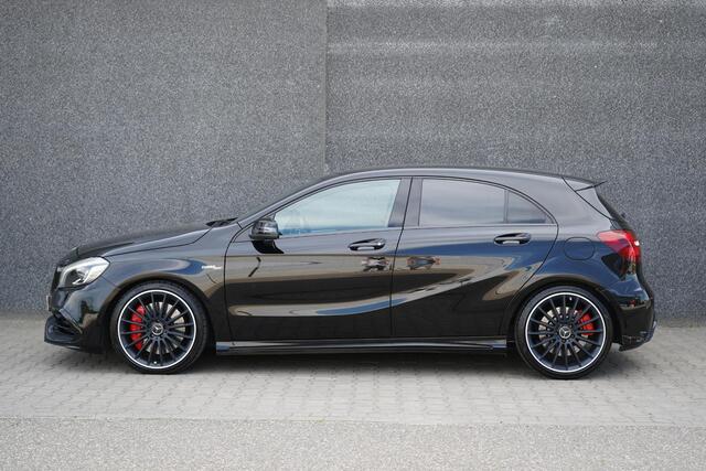 Mercedes-Benz A-KLASSE AMG 45 4MATIC facelift / Camera/ Carplay/ Sportuitlaat!