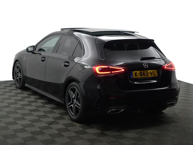 Mercedes-Benz A-KLASSE 250 AMG Premium Plus Aut- Panoramadak, Sfeerverlichting, Two Tone Sport Leder Interieur, Xenon Led, Night Package