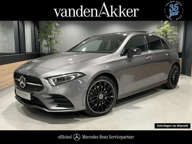 Mercedes-Benz A-KLASSE 250e AMG // Panoramadak // Memory // MultiBeam LED // 19" AMG // Sfeerverlichting // Nightpakket