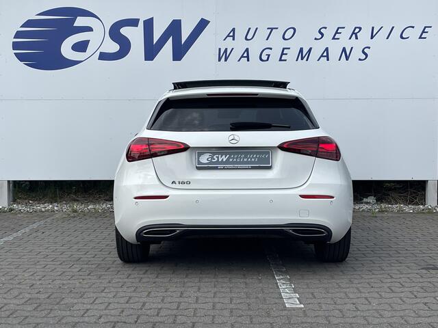 Mercedes-Benz A-KLASSE 180 Luxury Line | Facelift | Pano | Ambiente | Camera | CarPlay | LED | Keyless | DAB+