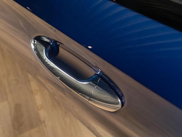 Mercedes-Benz A-KLASSE Hatchback 180 Star Edition AMG Line LIMITED