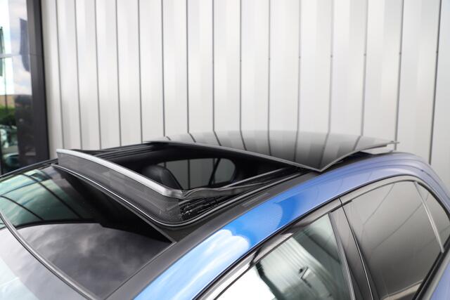 Mercedes-Benz A-KLASSE 250e AMG Aut8 | 218PK | Pano | Head-up | Burmester | Memory | Sfeerverlichting | Multibeam | ACC | Stuurwielverwarming | Trekhaak | 2024.