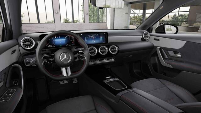 Mercedes-Benz A-KLASSE Limousine 250e Business Solution AMG Panorama dak