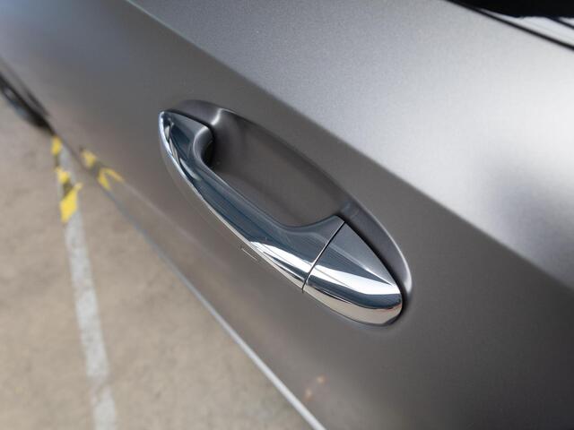 Mercedes-Benz A-KLASSE 180 Business Solution AMG