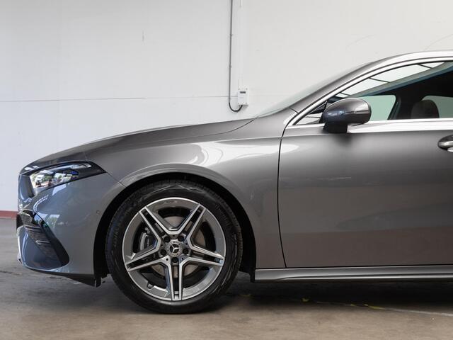 Mercedes-Benz A-KLASSE Limousine 180 Business Solution AMG