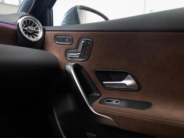 Mercedes-Benz A-KLASSE Limousine 180 Business Solution AMG