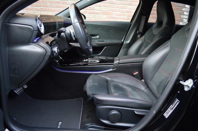 Mercedes-Benz A-KLASSE 250 e AMG Led Panorama Widescreen Sfeer Distronic Camera Trekh. Augmented Pdc