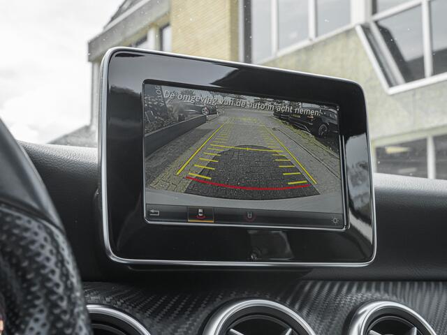 Mercedes-Benz A-KLASSE 180 Ambition AMG PANO CAMERA LED NIGHT PAKKET 18 INCH
