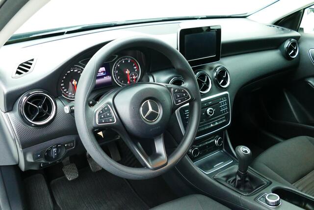 Mercedes-Benz A-KLASSE 160 My First Star. Navi, Camera, Airco, Cruise, 17"LMV
