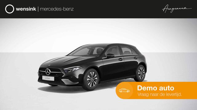 Mercedes-Benz A-KLASSE 180 Star Edition | Stoelverwarming | Achteruitrijcamera | MBUX navigatie Premium