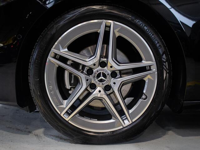 Mercedes-Benz A-KLASSE Hatchback 180 Star Edition AMG Line Panorama dak