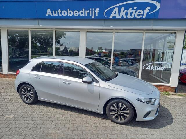 Mercedes-Benz A-KLASSE 180 Business Solution