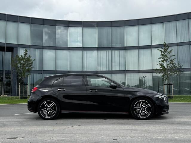 Mercedes-Benz A-KLASSE 250 Premium AMG Widescreen camera