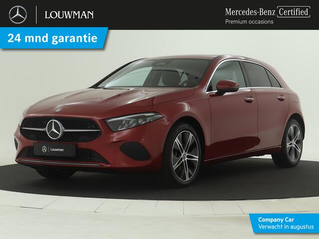 Mercedes-Benz A-KLASSE 250 e Luxury Line | Trekhaak | Draadloos oplaadsysteem voor mobiele eindapparaten | Dodehoekassistent | Extra USB-poorten | Parkeerpakket met achteruitrijcamera | Sfeerverlichting |