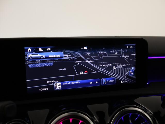 Mercedes-Benz A-KLASSE 250 e Star Edition AMG Line Plus | Nightpakket | Antidiefstalpakket URBAN GUARD PLUS | Dodehoekassistent | Extra USB-poorten | Parkeerpakket met achteruitrijcamera | KEYLESS GO |