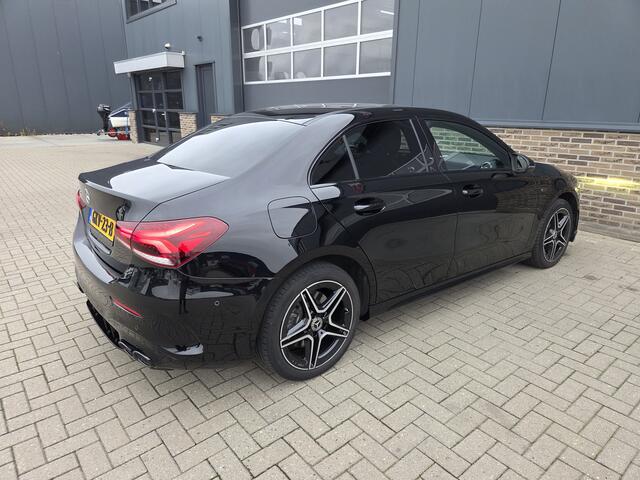 Mercedes-Benz A-KLASSE 250 e Business Solution AMG Limited