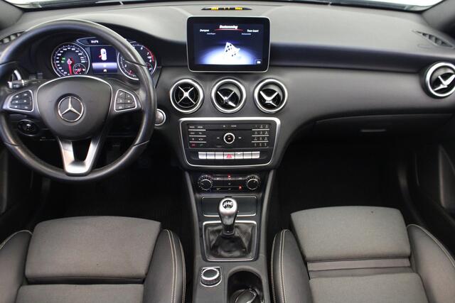 Mercedes-Benz A-KLASSE 160 Ambition |Pano|Stoelverwarming|