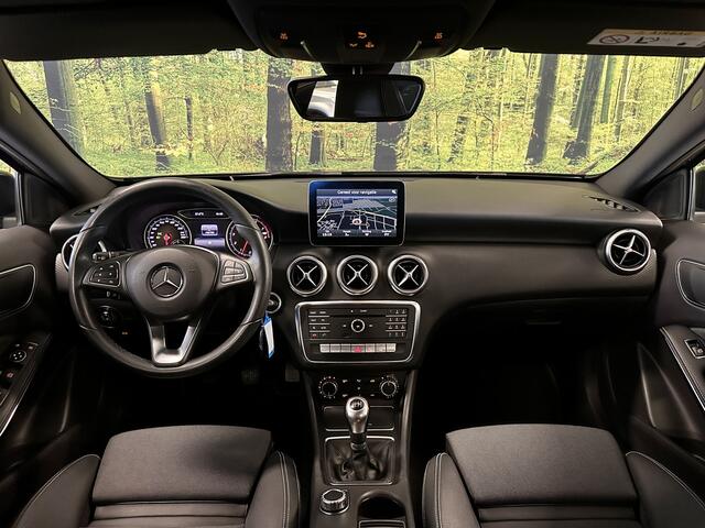 Mercedes-Benz A-KLASSE 160 Ambition | Trekhaak | Cruise Control | Parkeersensoren | Navigatie | Isofix | Airconditioning | Bluetooth | Lichtmetaal 16" |