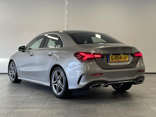 Mercedes-Benz A-KLASSE 200 Business Solution | Camera | Sfeerverlichting | Wide Screen |