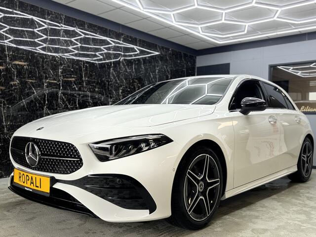 Mercedes-Benz A-KLASSE 180 AMG Line Ambilight