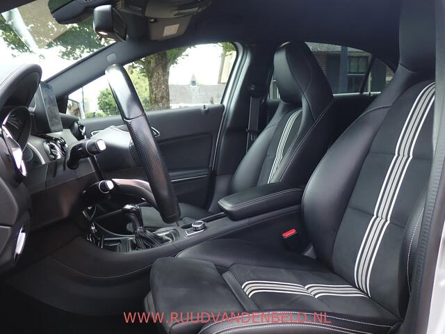Mercedes-Benz A-KLASSE 180 AMG Edition SPORTSTOEL/FULL-LED/NAVIGATIE