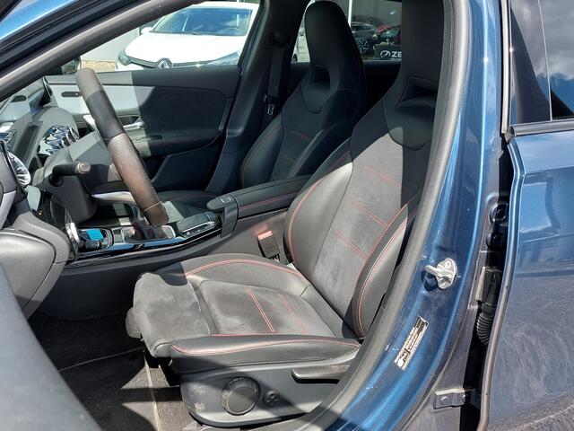 Mercedes-Benz A-KLASSE 180 136pk Business Solution AMG | 1ste Eigenaar | Navi | Clima | Cruise | Led Koplampen | Sfeerverlichting | Rijstrook+Licht+Regensensor | Pdc V+A+Assist+Camera | Privacy Glass | 18''lm