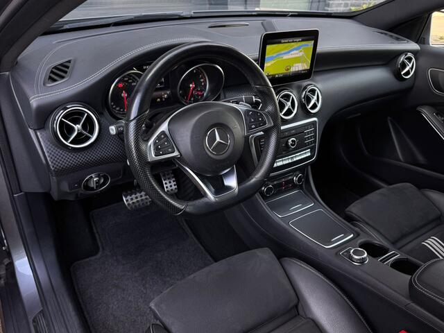 Mercedes-Benz A-KLASSE 200 157PK Automaat AMG Motorsport Edition Alcantara Stoelverwarming
