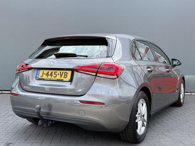 Mercedes-Benz A-KLASSE BWJ 2020 180 136 PK Business Solution NIEUW BINNEN !!