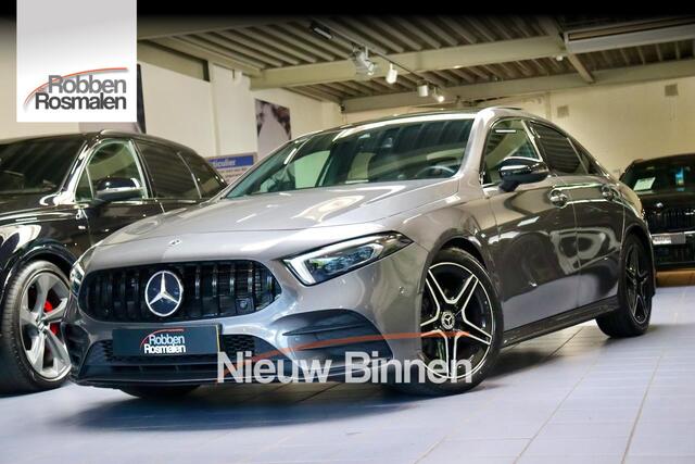 Mercedes-Benz A-KLASSE 180d Premium + AMG|PANO|Sfeer|CAM