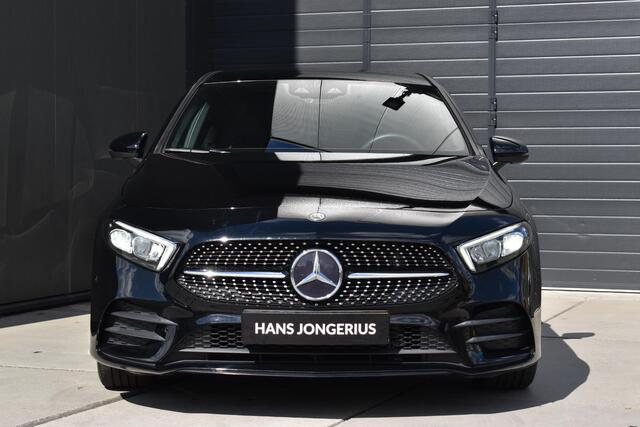 Mercedes-Benz A-KLASSE 180 Business Solution AMG | AUTOMAAT | SFEER-VERLICHTING | CAMERA | NAVI | CRUISE CONTROL | STOELVERWARMING | CLIMATE CONTROL | PDC | LMV
