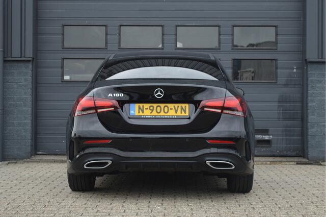 Mercedes-Benz A-KLASSE 180 Business Solution AMG | CAMERA | SFEERVERLICHTING |